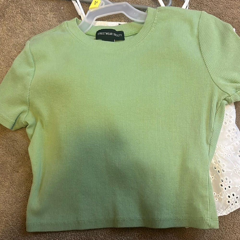 Green crop top